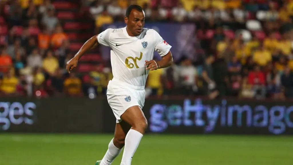 Cafu of Team Figo runs with the ball during the Global Legends Series match, at the SCG Stadium on December 5, 2014 in Bangkok, Thailand. (Photo by Robert Cianflone/Getty Images)