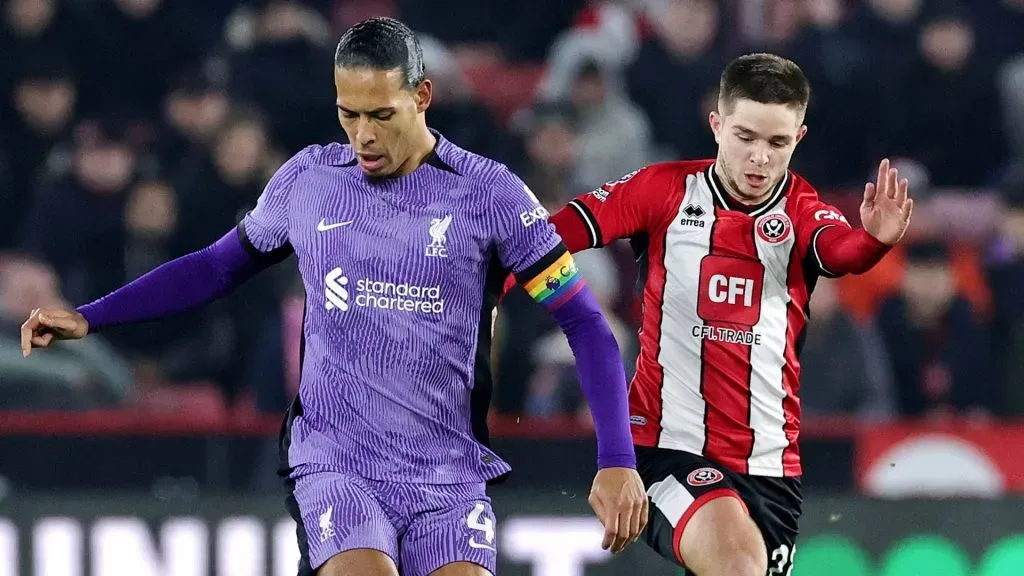 Virgil van Dijk wore the rainbow armband in the match between Sheffield United and Liverpool (Getty Images)