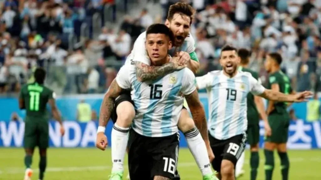 Marcos Rojo and Lionel Messi