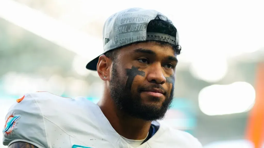 NFL Tua Tagovailoa is close to set a lefthanded passing record Bolavip US