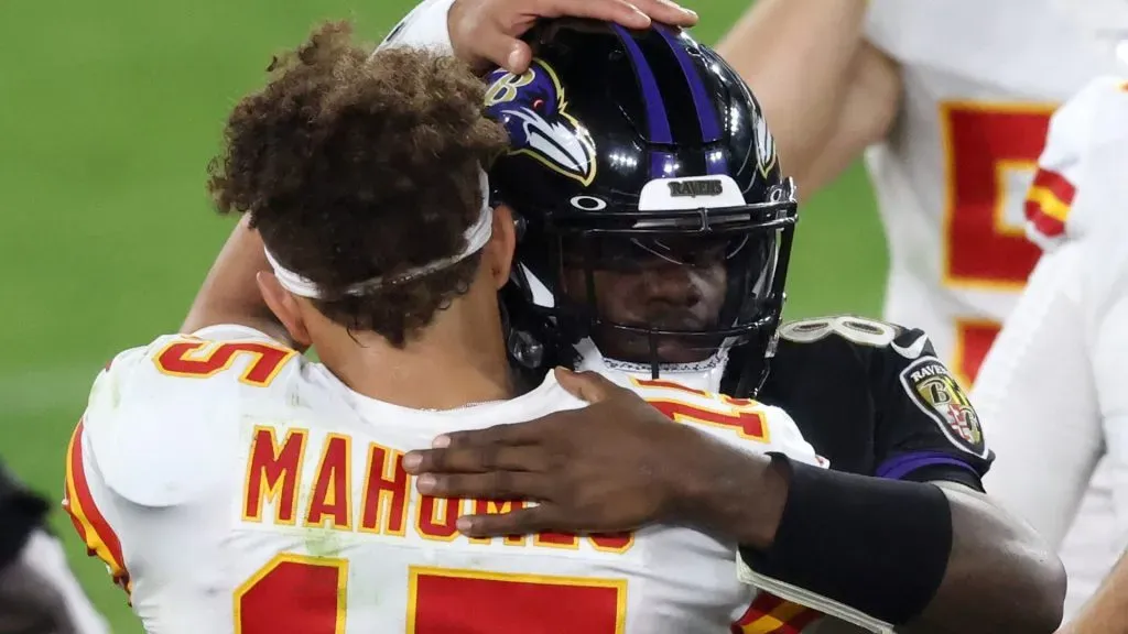 Lamar Jackson and Patrick Mahomes during a game between the Ravens and the Chiefs (2020)