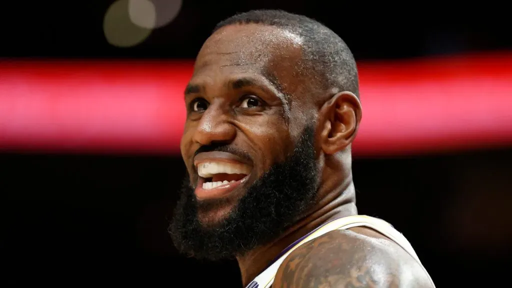 LeBron James are in 10th place of the Western Conference (Getty Images)