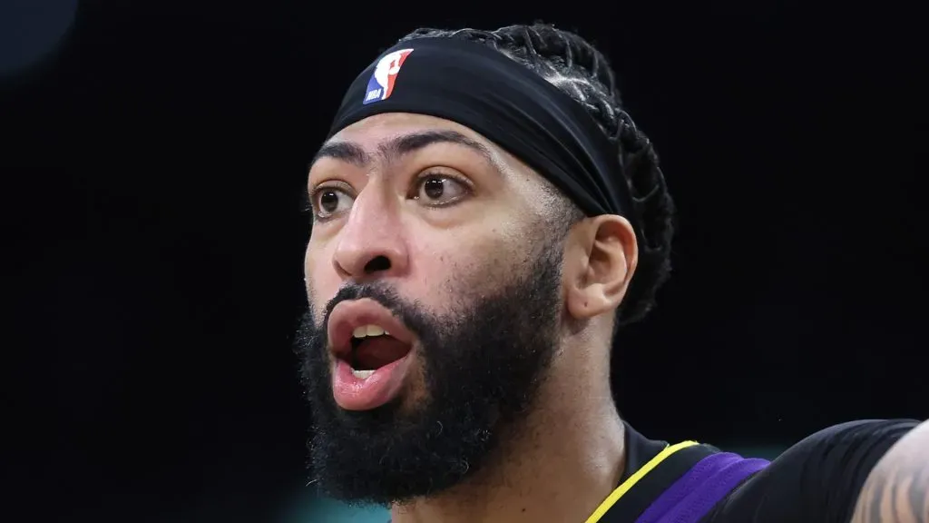 Anthony Davis of Los Angeles Lakers