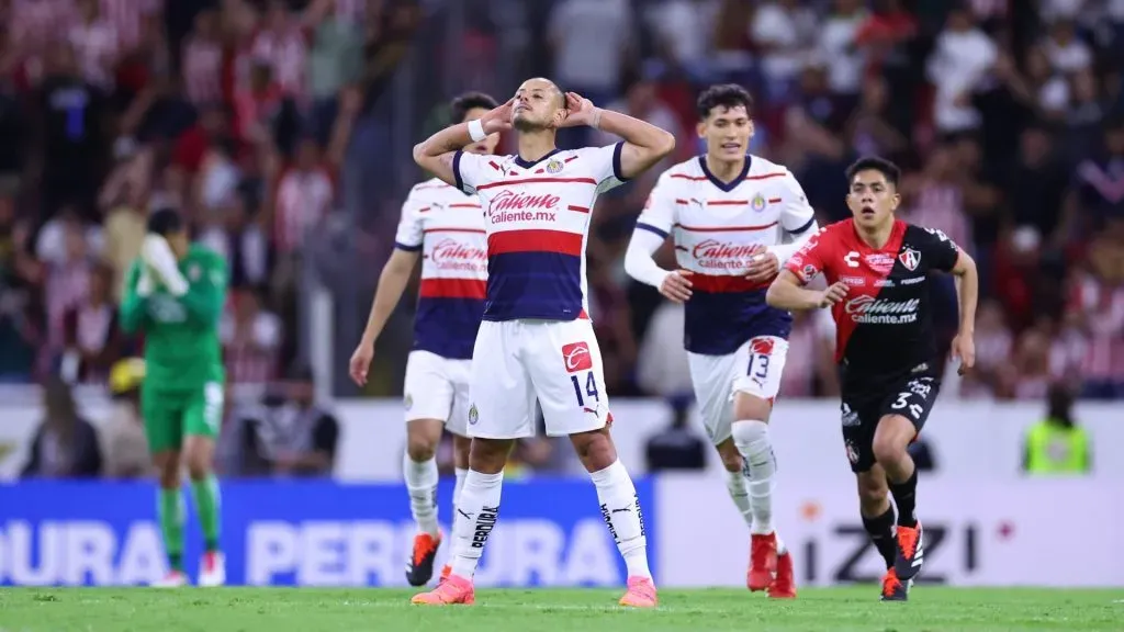 Chicharito mocked Atlas in Clasico Tapatio (Getty Images)