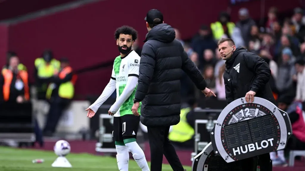 Mo Salah and Jürgen Klopp during West Ham vs Liverpool (Getty Images)