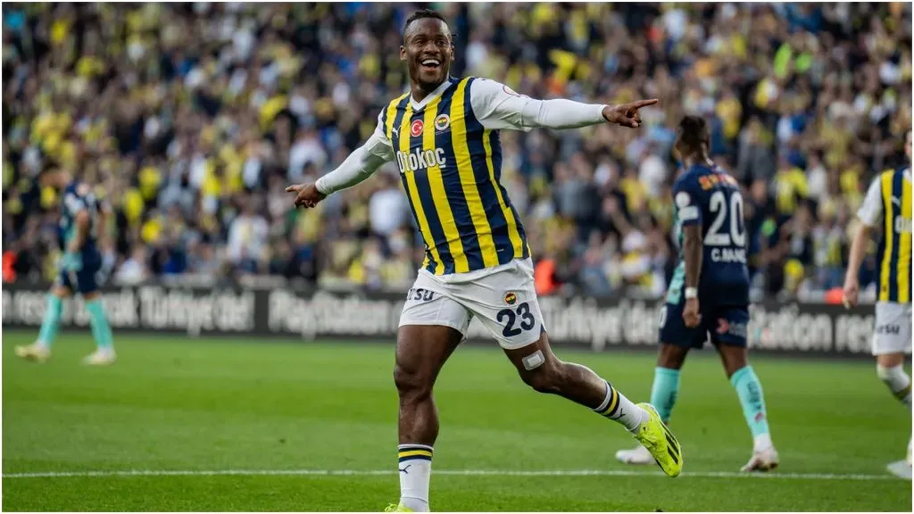 Michy Batshuayi of Fenerbahce – IMAGO / Middle East Images