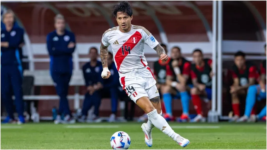 Peru forward Gianluca Lapadula – IMAGO / Icon Sportswire