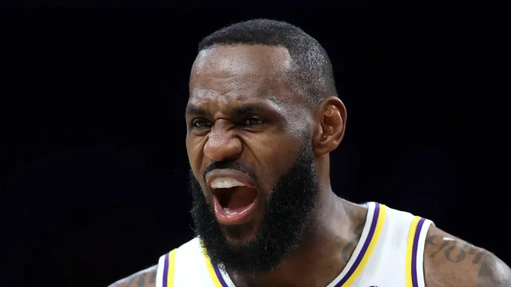 LeBron James will come back with the Lakers in the 2024-2025 season (Getty Images)