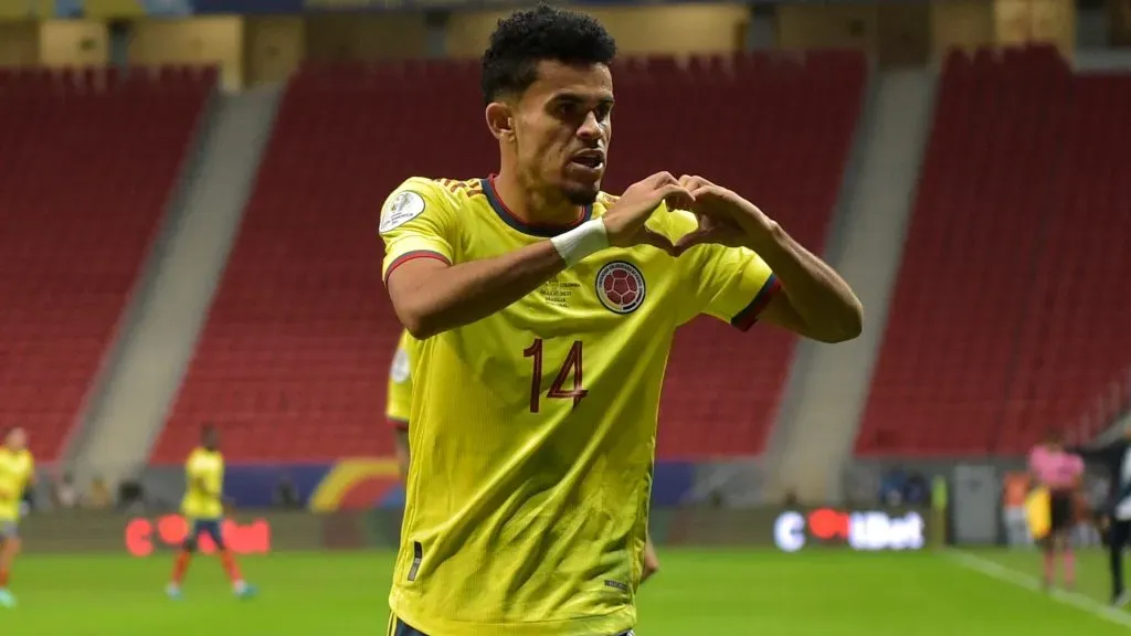Luis Diaz of Colombia celebrates after scoring the first goal of his team during a semi-final match of Copa America Brazil 2021 between Argentina and Colombia at Mane Garrincha Stadium on July 06, 2021 in Brasilia, Brazil. (Photo by Pedro Vilela/Getty Images)