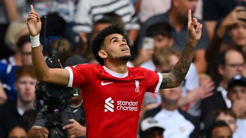 Luis Diaz of Liverpool celebrates after scoring the team’s first goal during the Premier League match between Chelsea FC and Liverpool FC at Stamford Bridge on August 13, 2023 in London, England. (Photo by Clive Mason/Getty Images)
