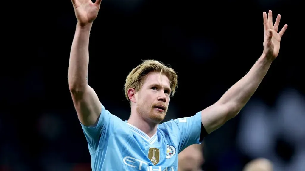 Kevin De Bruyne of Manchester City acknowledges the fans after the team’s victory in the Premier League match between Newcastle United and Manchester City at St. James Park on January 13, 2024 in Newcastle upon Tyne, England. (Photo by Alex Livesey/Getty Images)