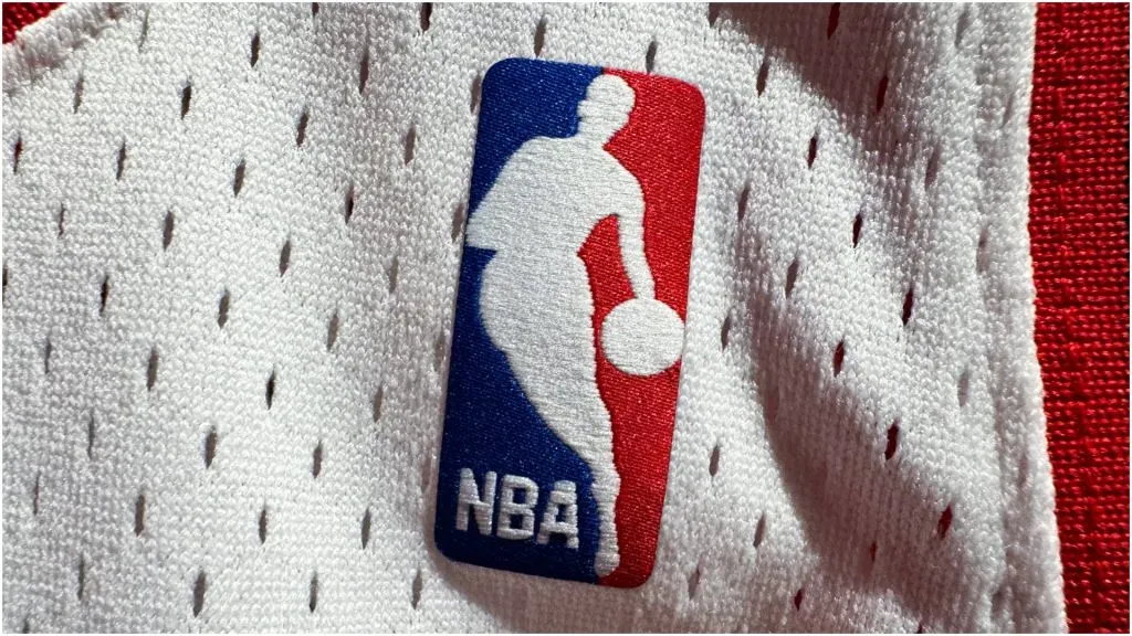 NBA logo on a jersey – IMAGO / NurPhoto
