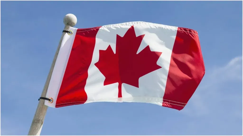 Canadian flag – IMAGO / Westend61