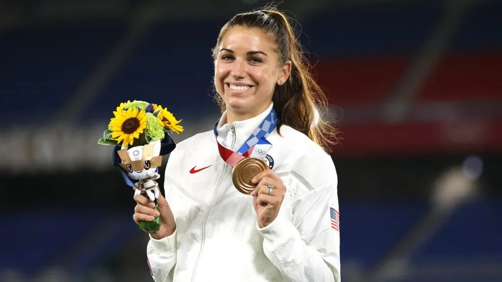 Bronze medalist Alex Morgan of Team United States poses with their bronze medal during the Women’s Football Competition Medal Ceremony on day fourteen of the Tokyo 2020 Olympic Games at International Stadium Yokohama on August 06, 2021 in Yokohama, Kanagawa, Japan.