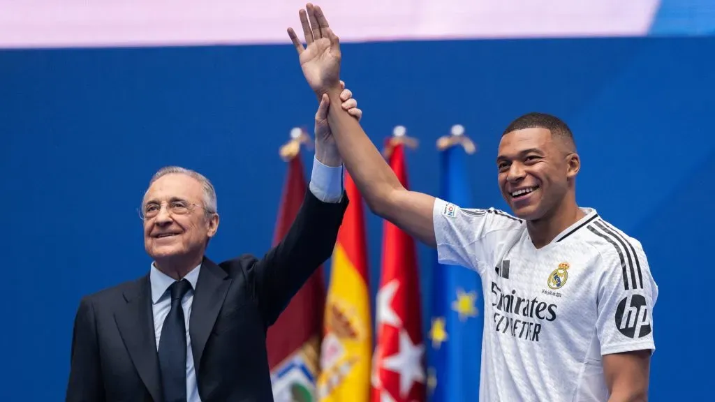 Real Madrid new signing, Kylian Mbappe is unveiled by Florentino Perez Rodriguez, President of Real Madrid at Estadio Santiago Bernabeu on July 16, 2024 in Madrid, Spain. (Photo by David Ramos/Getty Images)