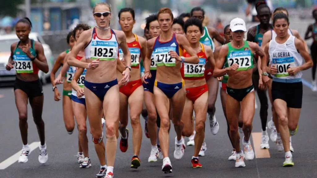 Paula Radcliffe of Great Britain competes in the Women’s Marathon Final held at the National Stadium on Day 9 of the Beijing 2008 Olympic Games on August 17, 2008 in Beijing, China. Radcliffe finished the event in 23rd place with a time of 2.32.38. (Photo by Pool/Getty Images)