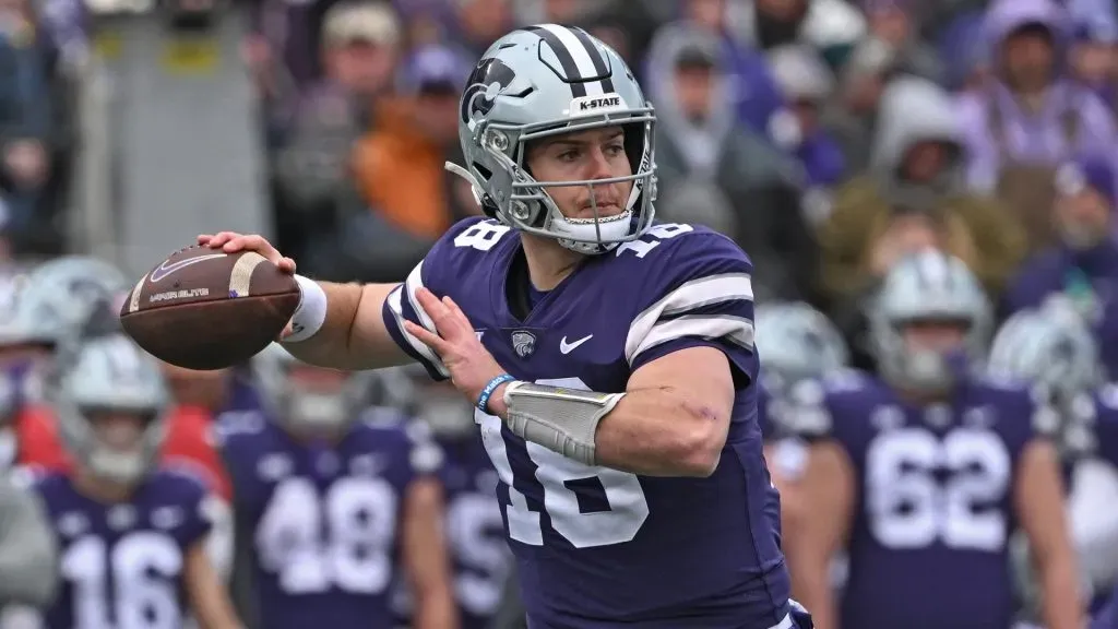 Quarterback Will Howard #18 of the Kansas State Wildcats throws a pass against the Houston Cougars during the first half at Bill Snyder Family Football Stadium on October 28, 2023 in Manhattan, Kansas.