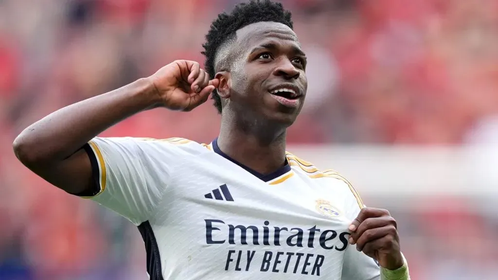 Vinicius Junior of Real Madrid celebrates scoring his team’s fourth goal during the LaLiga EA Sports match between CA Osasuna and Real Madrid CF at Estadio El Sadar on March 16, 2024 in Pamplona, Spain.