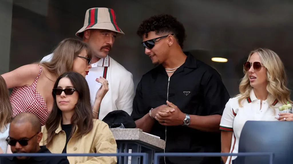 Travis Kelce, Taylor Swift, Patrick Mahomes and Brittany Mahomes (Matthew Stockman/Getty Images)