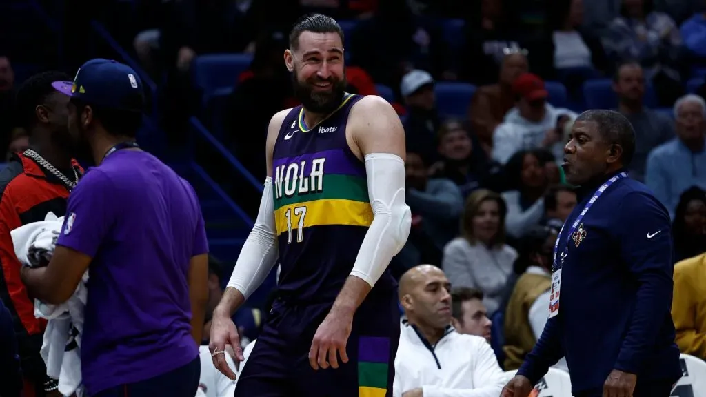 Jonas Valanciunas #17 of the New Orleans Pelicans is ejected from the game against the Washington Wizards at Smoothie King Center on January 28, 2023 in New Orleans, Louisiana. (Photo by Chris Graythen/Getty Images)