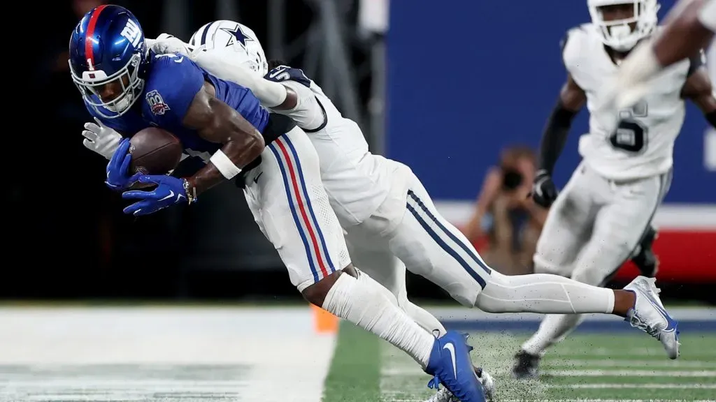 Malik Nabers #1 of the New York Giants attempts to catch a pass during the fourth quarter against the Dallas Cowboys at MetLife Stadium on September 26, 2024 in East Rutherford, New Jersey.