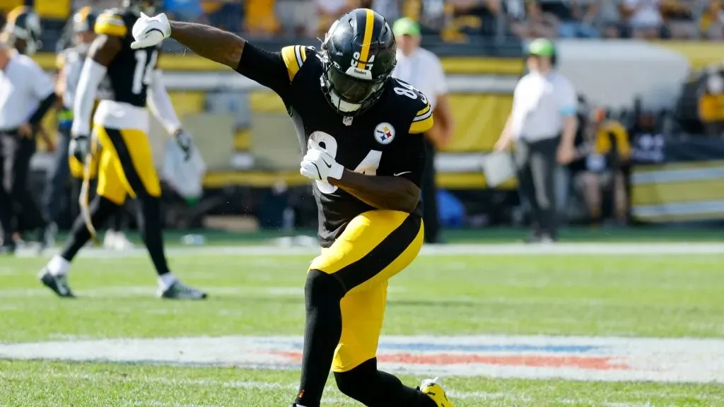 Cordarrelle Patterson, one of the recovered players Tomlin can help Wilson with for Steelers