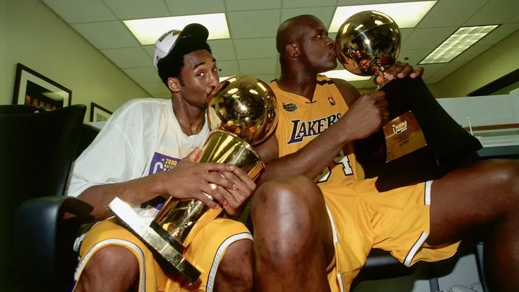 Kobe Bryant and Shaquille O’Neal. (Source: @Lakers)