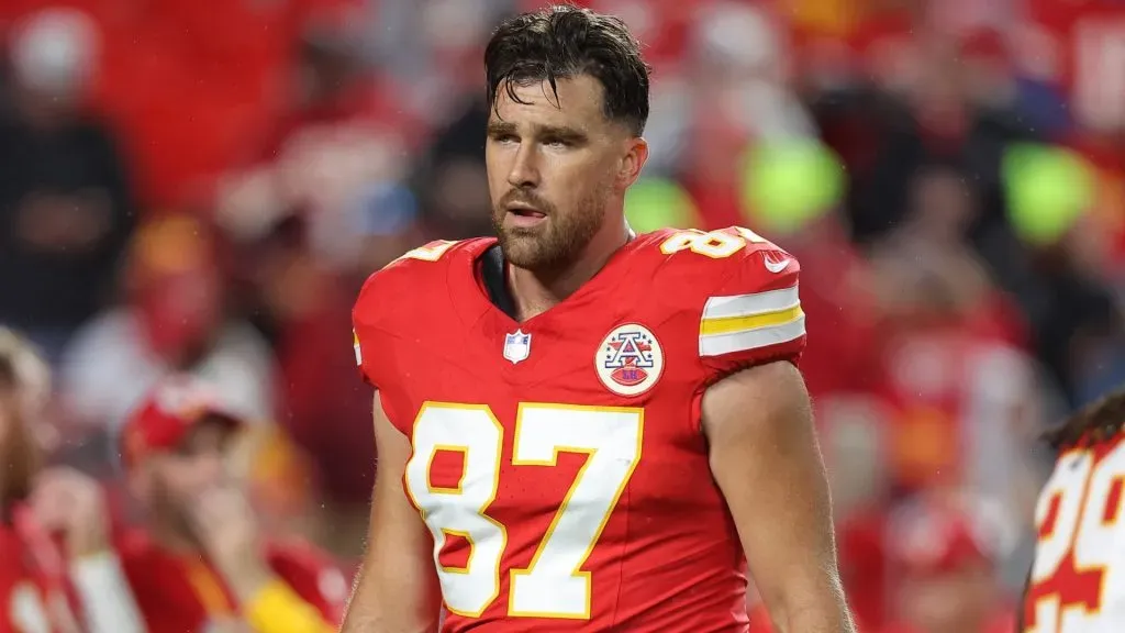 Travis Kelce's salary and contract How much money does he make with