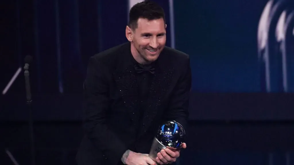 Lionel Messi poses for photos with The Best FIFA Men s Player Trophy during The Best FIFA Football Awards 2023. (IMAGO / ABACAPRESS)