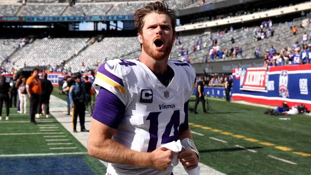 Sam Darnold #14 of the Minnesota Vikings reacts after defeating the New York Giants at MetLife Stadium on September 08, 2024. (Source: Luke Hales/Getty Images)