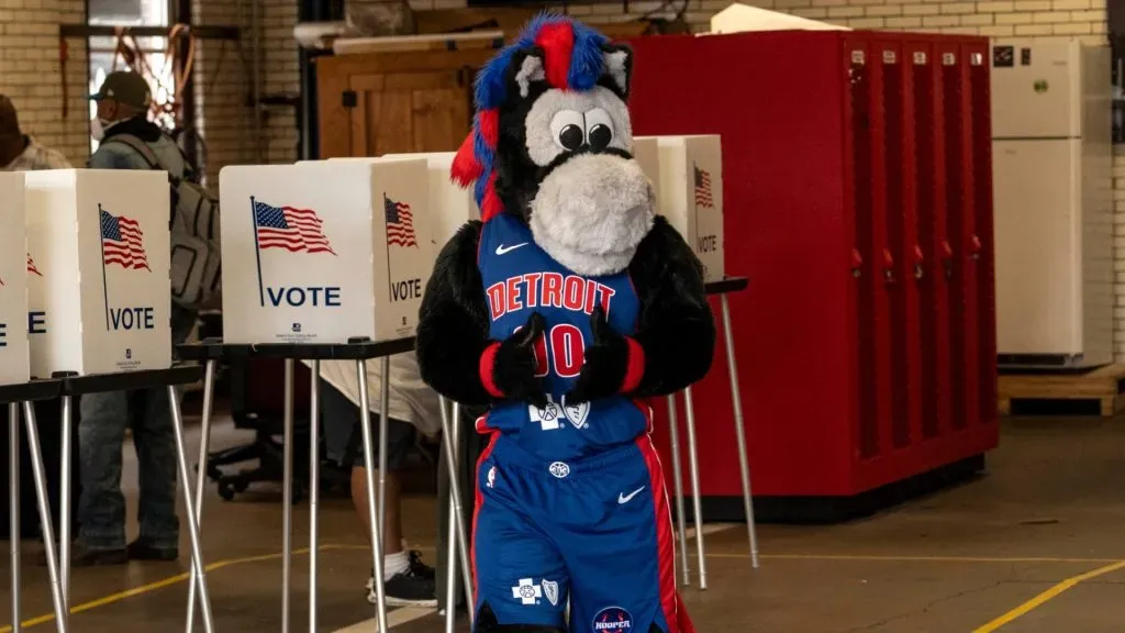 Hooper, the Detroit Pistons mascot, pays a visit to the polling station at Detroit Fire Department Engine 17 Ladder 7 Chief 5 on November 5, 2024. (Source: Sarah Rice/Getty Images)