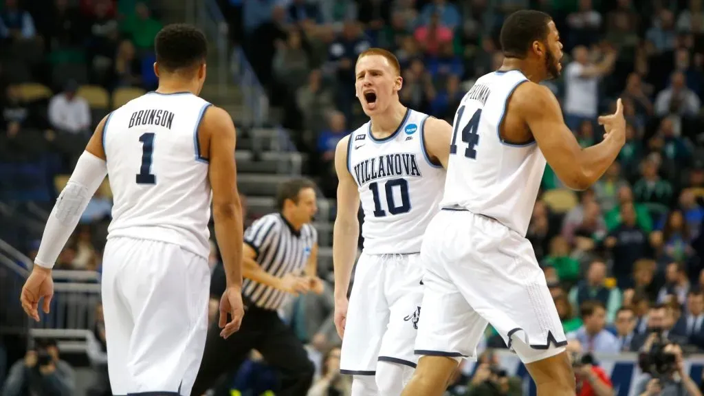 Donte DiVincenzo celebrates with his teammates against the Alabama Crimson Tide during the second half in the second round of the 2018 NCAA Men’s Basketball Tournament. (Source: Justin K. Aller/Getty Images)