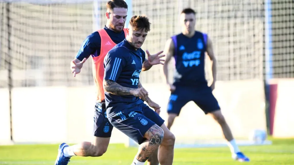 Pablo Maffeo drives the ball against Alexis Mac Allister during a training session of Argentina national team at Lionel Messi Training Camp. (Rodrigo Valle/Getty Images)