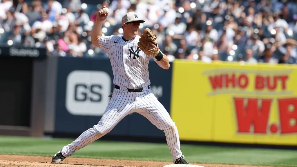 DJ LeMahieu #26 of the New York Yankees in action against the New York Mets during their game at Yankee Stadium on May 17, 2025 in New York City. (Photo by Al Bello/Getty Images)