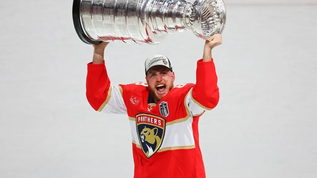 Nate Schmidt lifts the Stanley Cup