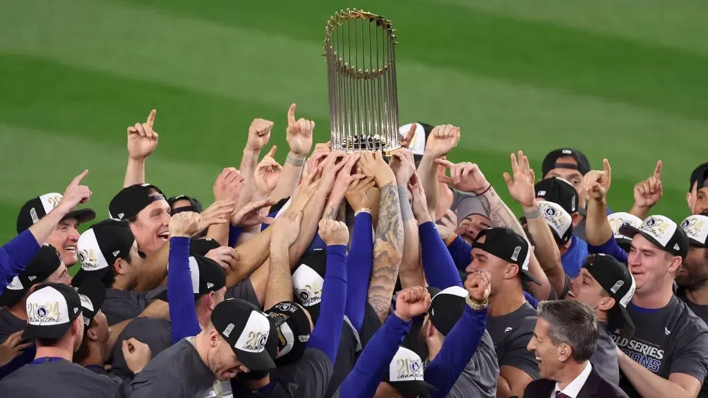 Los Angeles Dodgers celebrate with the 2024 World Series trophy. (Source: Luke Hales/Getty Images)