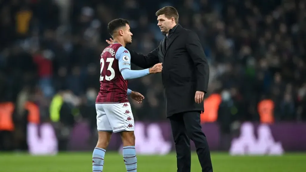 Gerrard y Coutinho coincidieron en Liverpool como compañeros, y en Aston Villa como entrenador-jugador (Photo by Shaun Botterill/Getty Images)