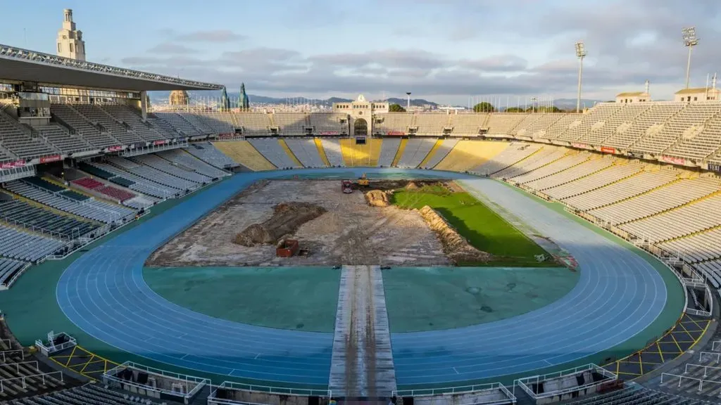 Los trabajos de renovación del Montejuic en curso.