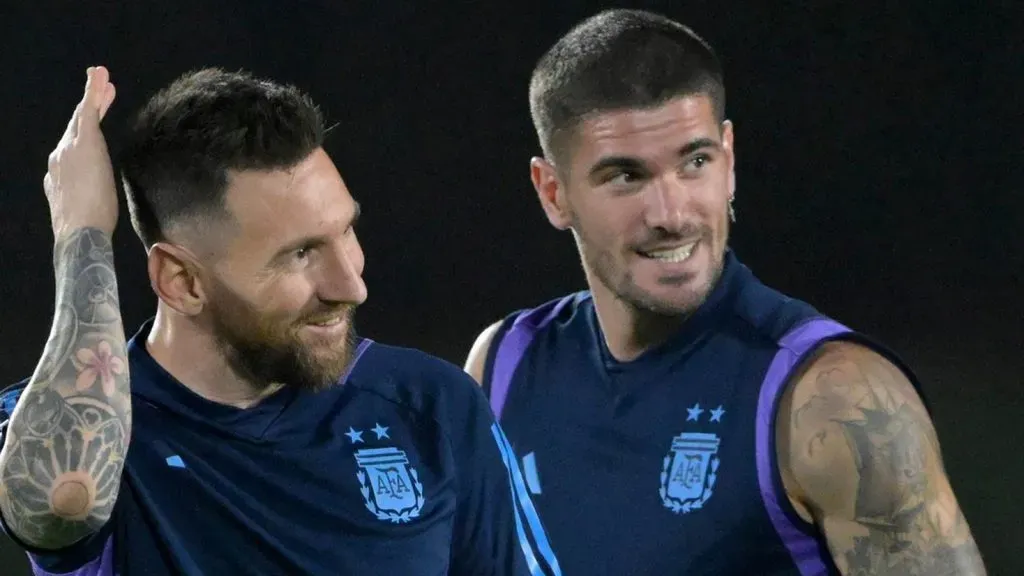 Messi y De Paul en la Selección Argentina.