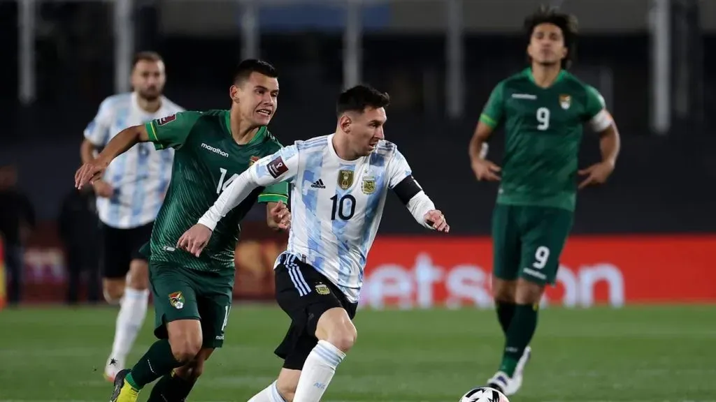 Sólo ciertos operadores de pocos territorios están autorizados a transmitir los partidos de Bolivia.