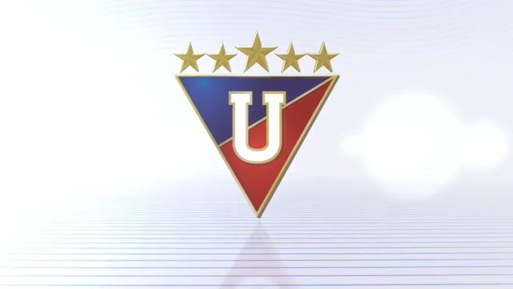 Así se ve ahora el escudo de Liga de Quito con cinco estrellas en la parte superior. Captura de pantalla: @LDU_OFICIAL)