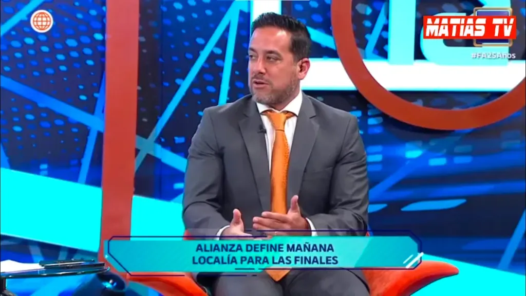 óscar Del Portal opina sobre Williams Riveros.  Captura: América TV.