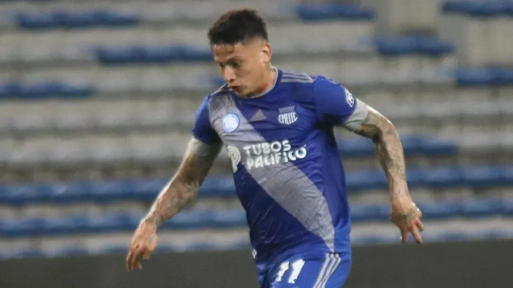 Emelec tiene que afrontar varias deudas altisimas, la última de ellas de Alexis Zapata. Foto: Emelec.