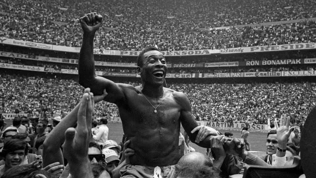 Pelé, la principal elección de Mbappé a la hora de hablar del mejor de la historia: IMAGO