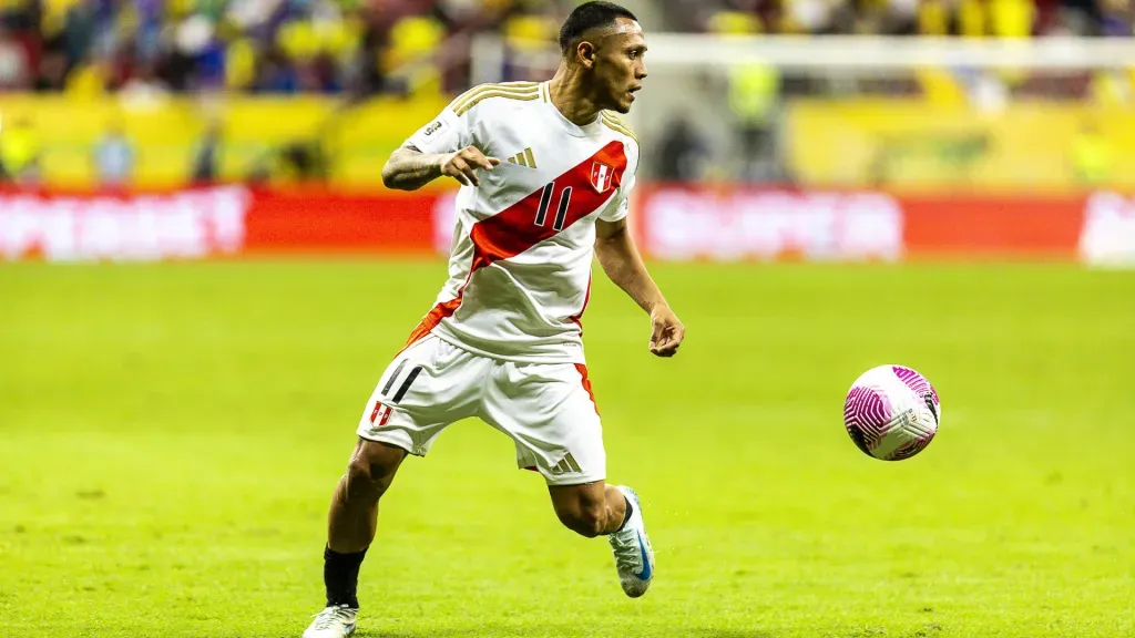 Bryan Reyna es fijo en la Selección de Perú