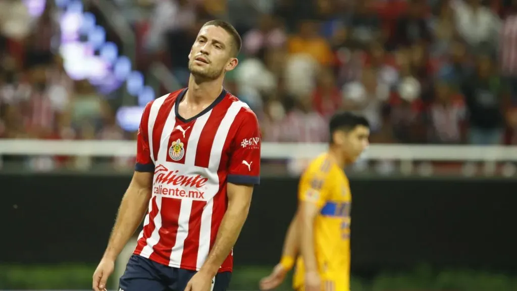 Santiago Ormeño prácticamente no jugó en las Chivas [Getty Images]