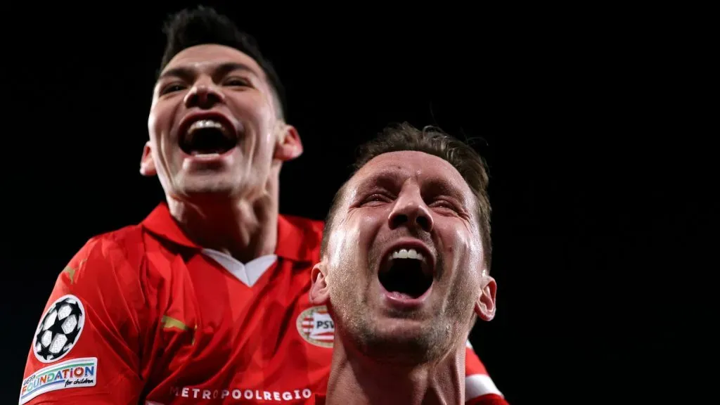 Hirving Lozano, a un paso de ser campeón con PSV… ¿y de marcharse? [Foto: Getty]