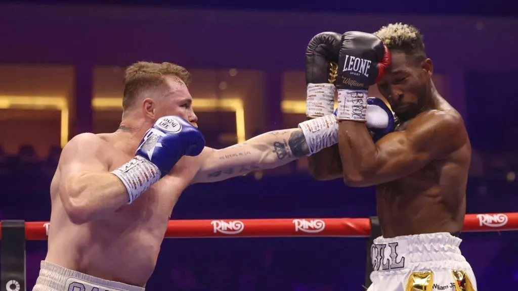 Canelo Álvarez vs. William Scull en Arabia Saudita