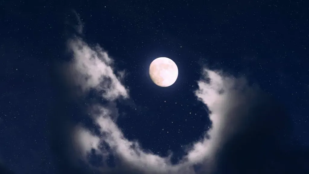 The first full moon of 2024 will take place in January 25 (Aron Visuals/Pexels)