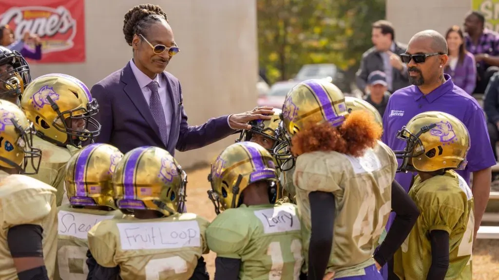 Snoop Dogg and Mike Epps in The Underdoggs. (Source: IMDb)